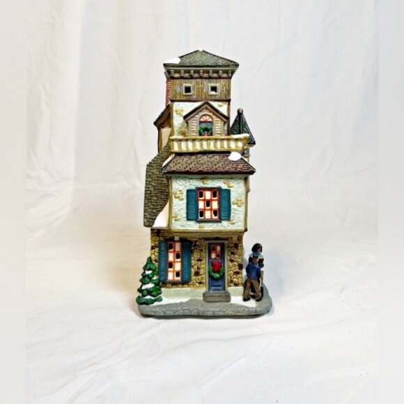 Vintage Lemax Enchanted Forest Christmas Porcelain Lighted Inn/News Glass House - Picture 5 of 10